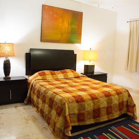 Ocean Front Corto Maltes 104 In Downtown Apartment Playa del Carmen Exterior photo