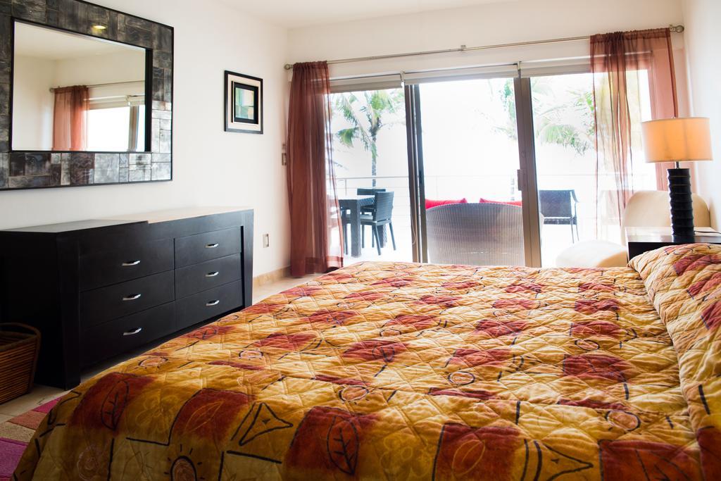 Ocean Front Corto Maltes 104 In Downtown Apartment Playa del Carmen Exterior photo
