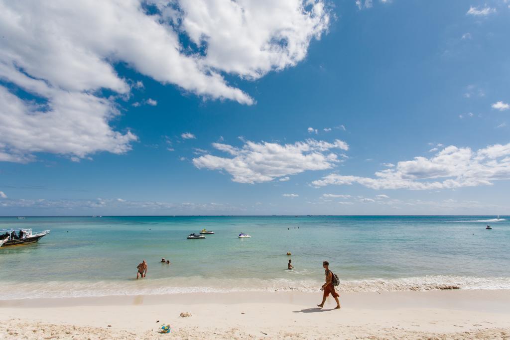 Ocean Front Corto Maltes 104 In Downtown Apartment Playa del Carmen Exterior photo